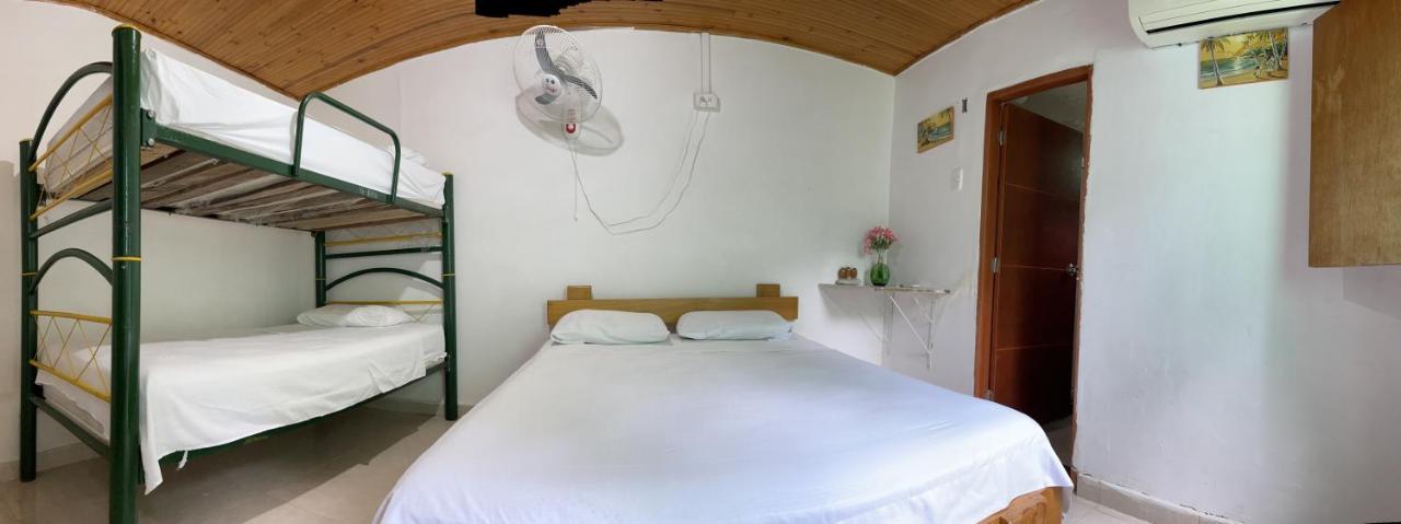 Ecohostal Palmares Del Rio Guachaca Екстер'єр фото